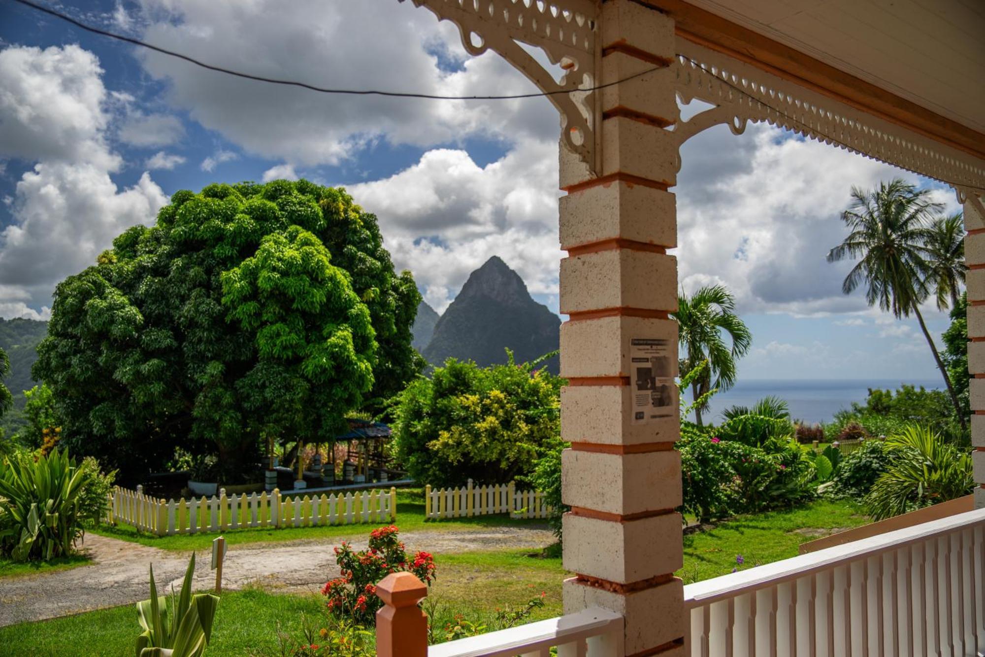 La Haut Resort Soufrière Exterior foto