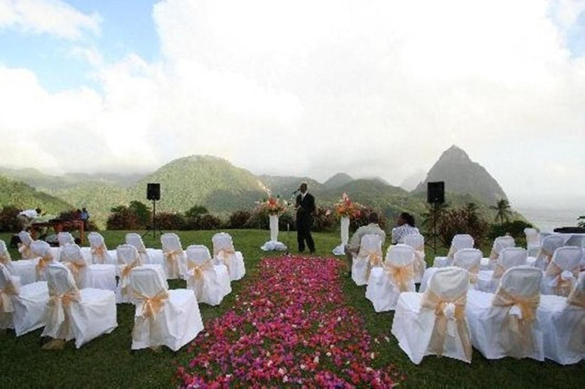La Haut Resort Soufrière Exterior foto